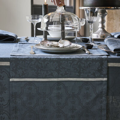 Chemin de table Armoiries Lin,  Chemin de table Armoiries Lin