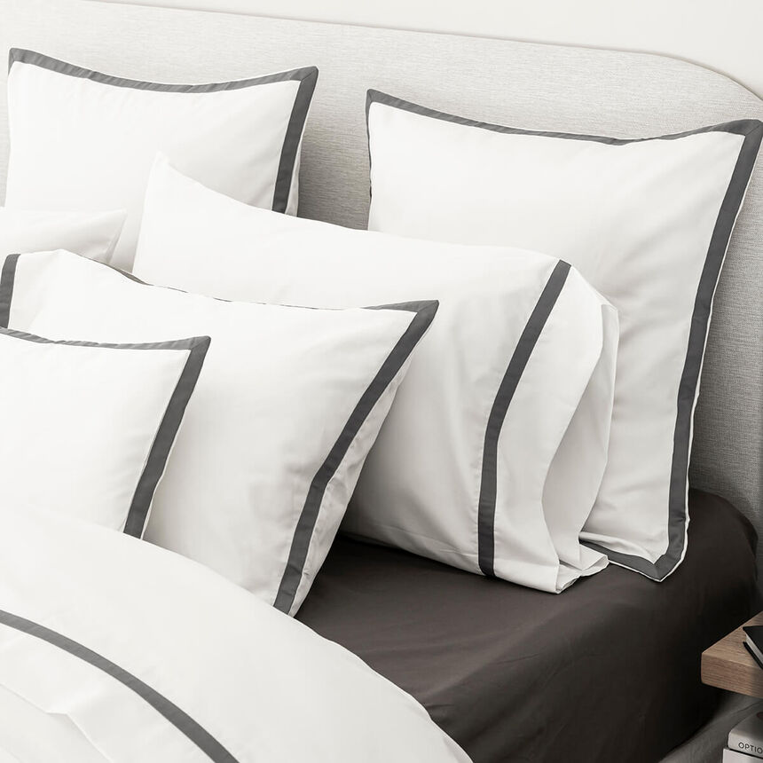 Taie d&eacute;corative  Apparat Fusain 30X41 100% coton, , hi-res image number 1