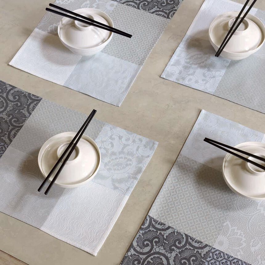 Set de table enduit Fleurs de Kyoto Brume 52x38 100% coton, , hi-res image number 0