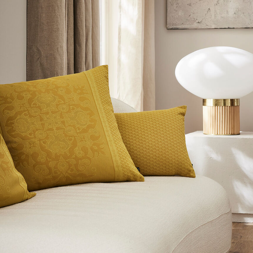 Housse de coussin Palais V&eacute;nitien Ocre 50x50 100% coton, , hi-res image number 1