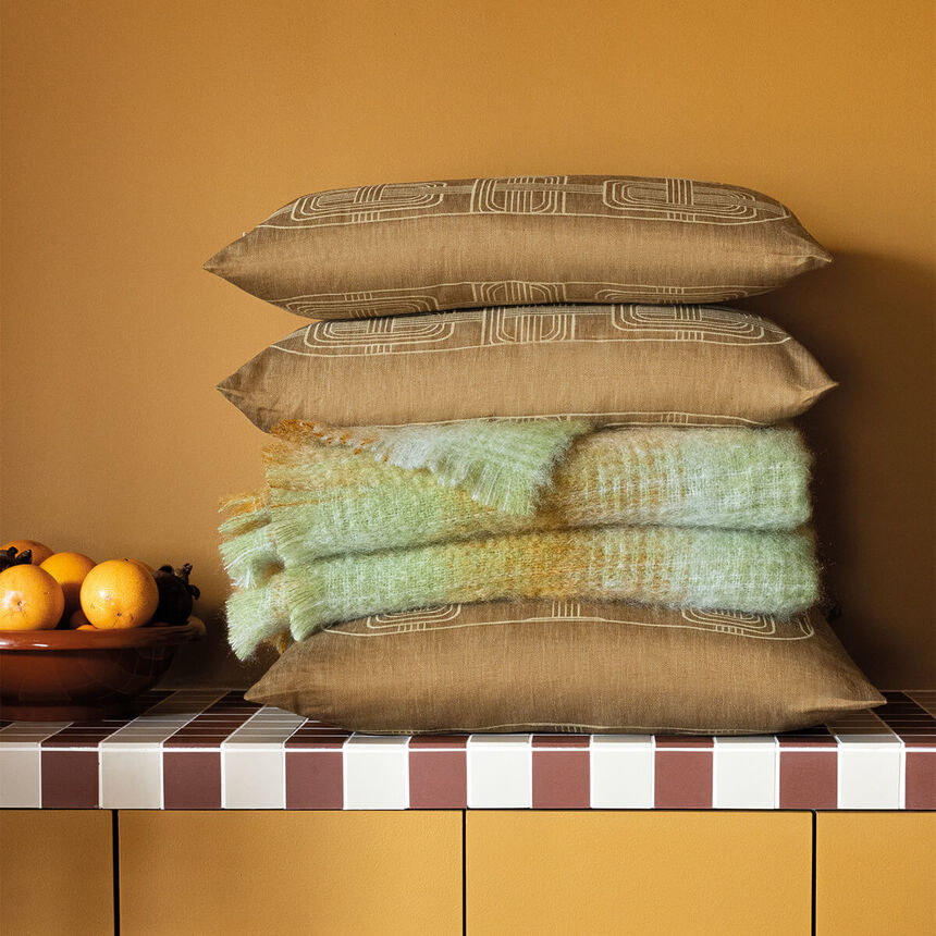 Housse de coussin H&ocirc;tel particulier Boiseries 50x50 100% lin, longues fibres, , hi-res image number 3
