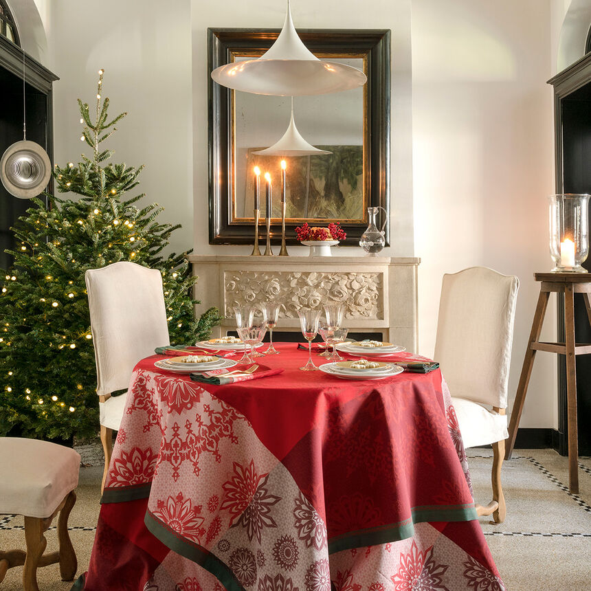 Nappe Lumi&egrave;res d'&eacute;toiles  Rubis 175x175 100% coton, , hi-res image number 0