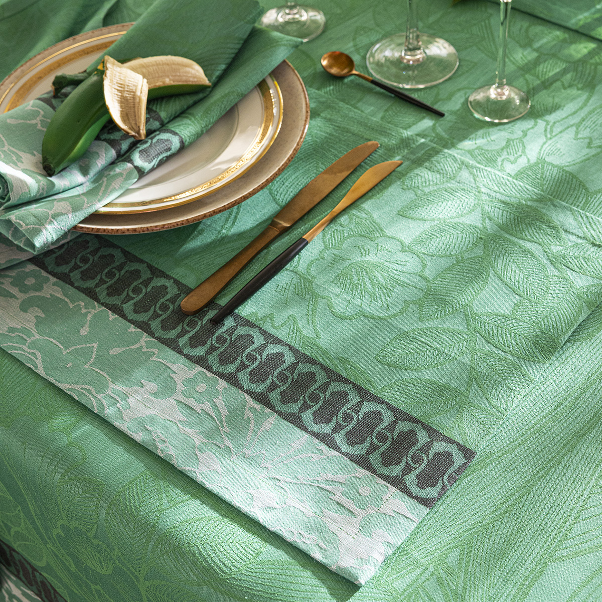 SETS DE TABLE 48 G/M2 31x43 CM VERT JAGUAR CELLULOSE (2000 UNITÉS) - REF. 108.12 main image 1